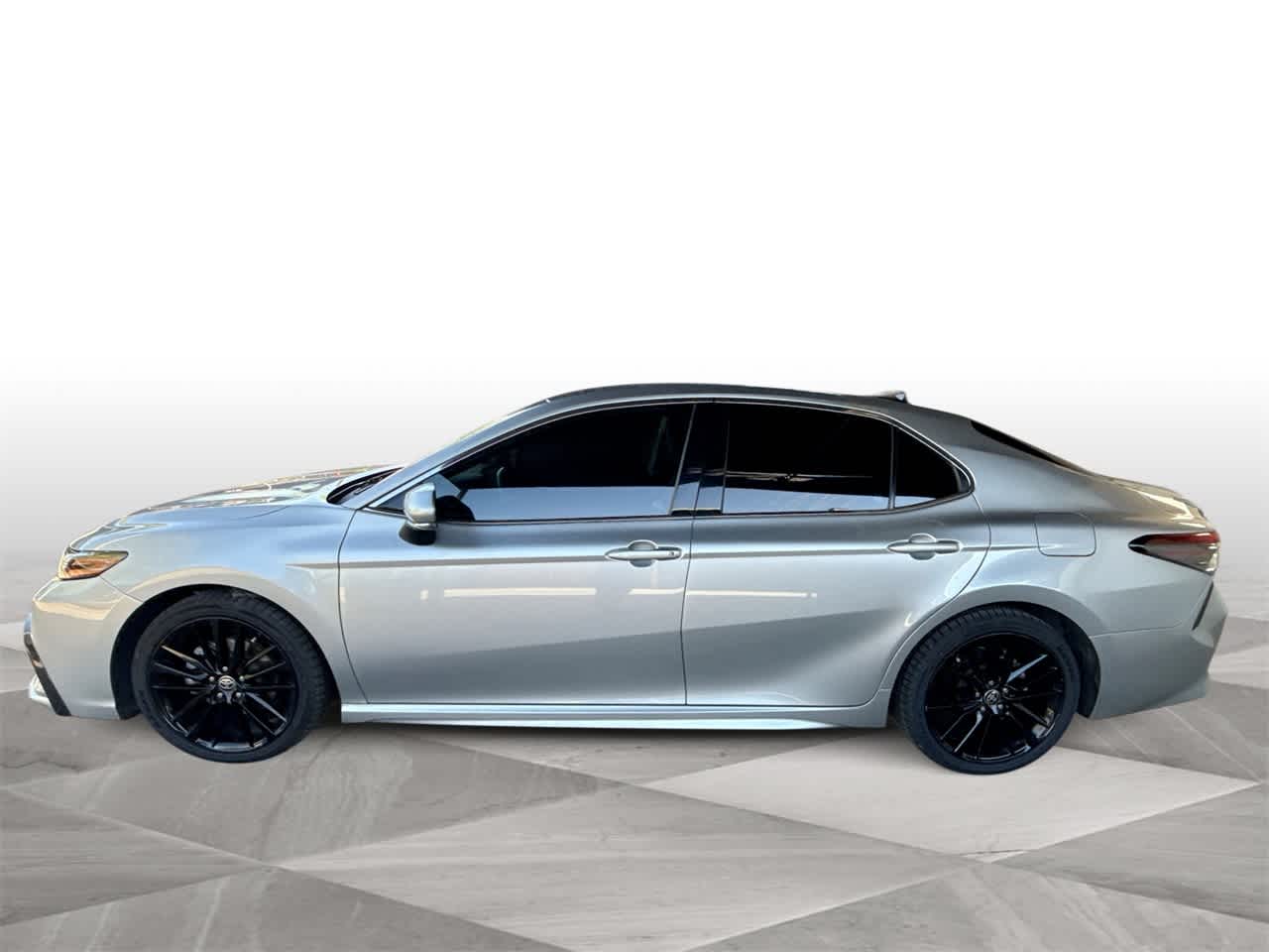 Thumbnail: 2023 Toyota Camry - 5