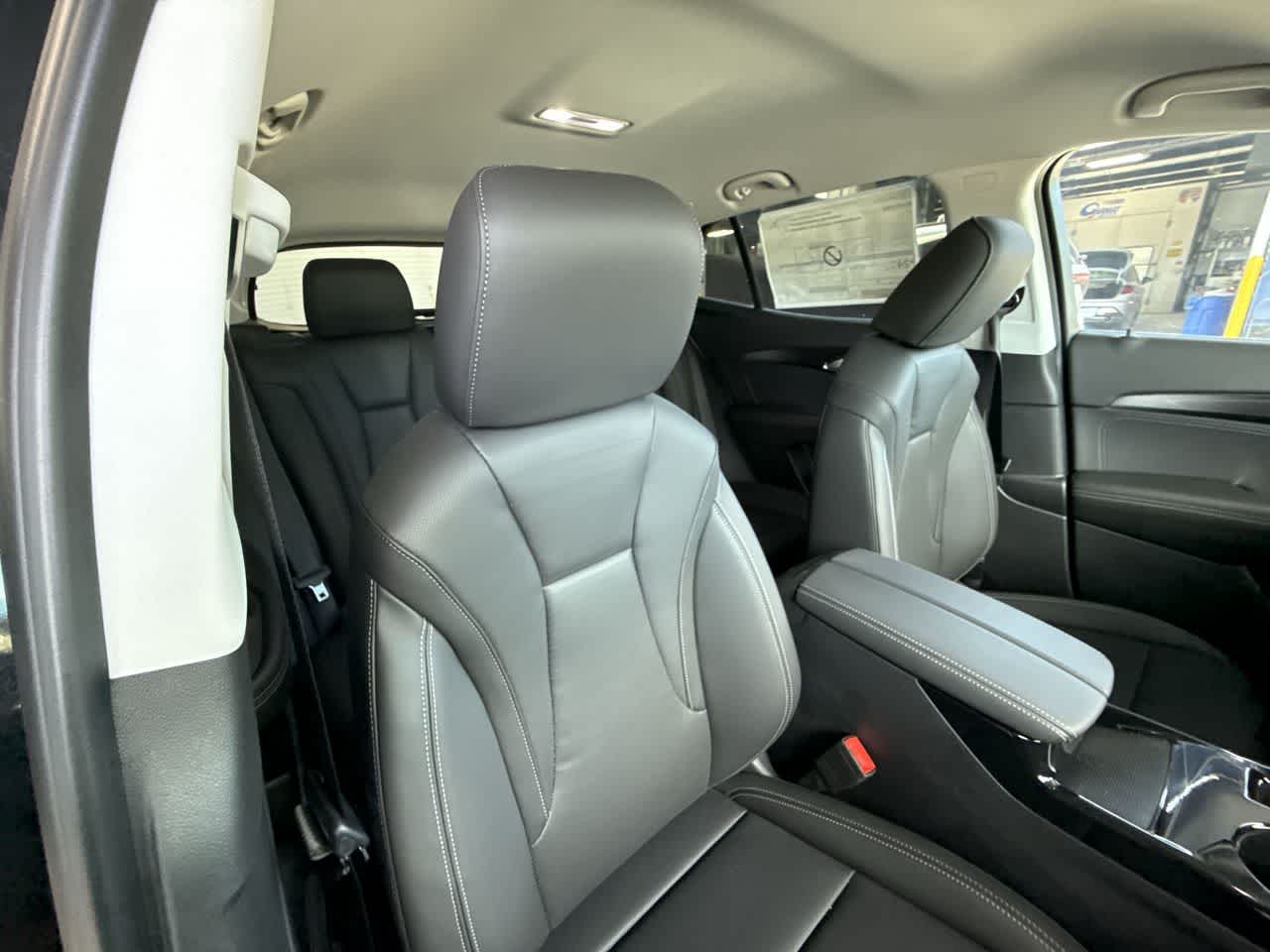 Thumbnail: 2025 Buick Envision - 27