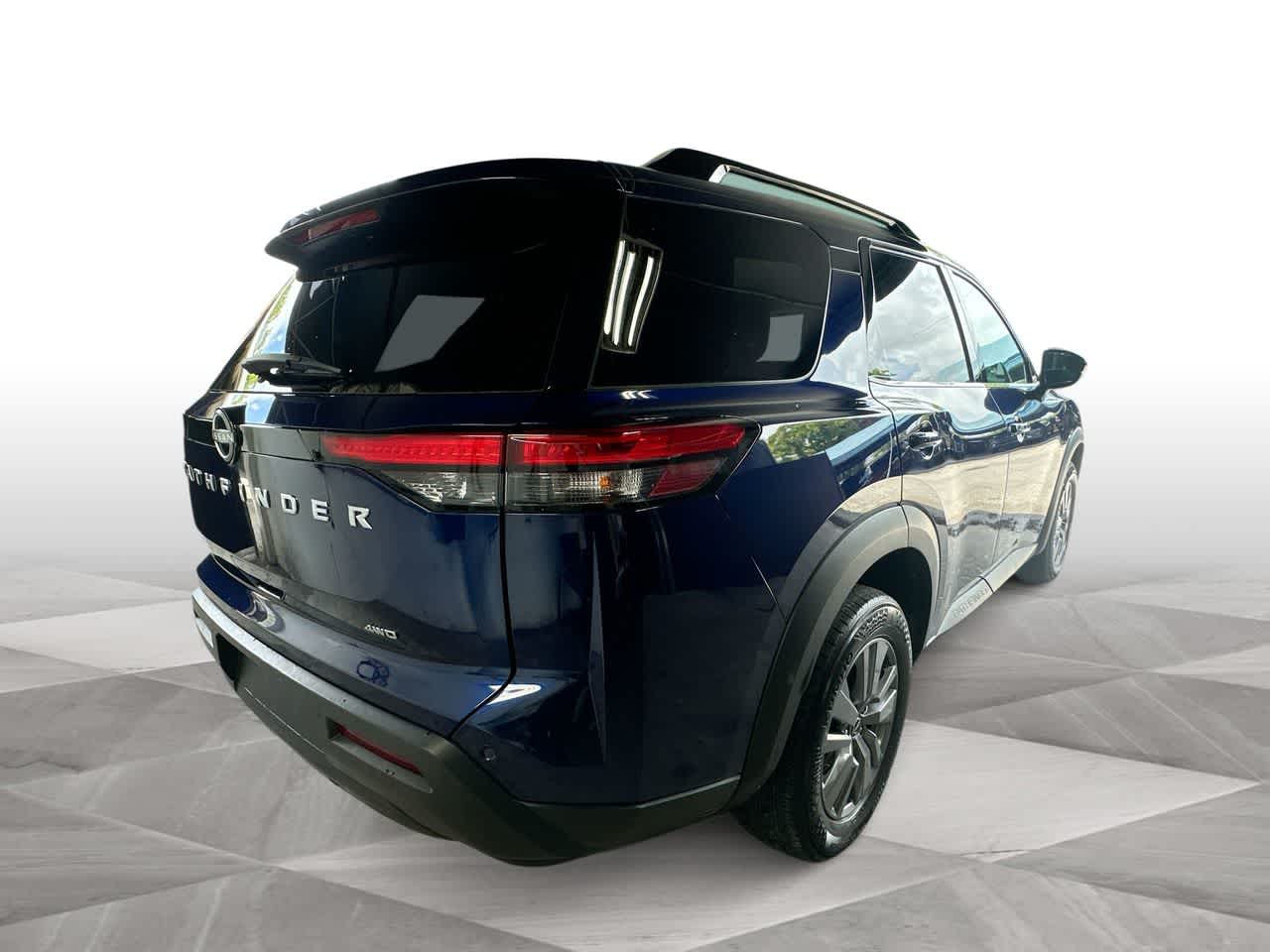 Thumbnail: 2025 Nissan Pathfinder - 8