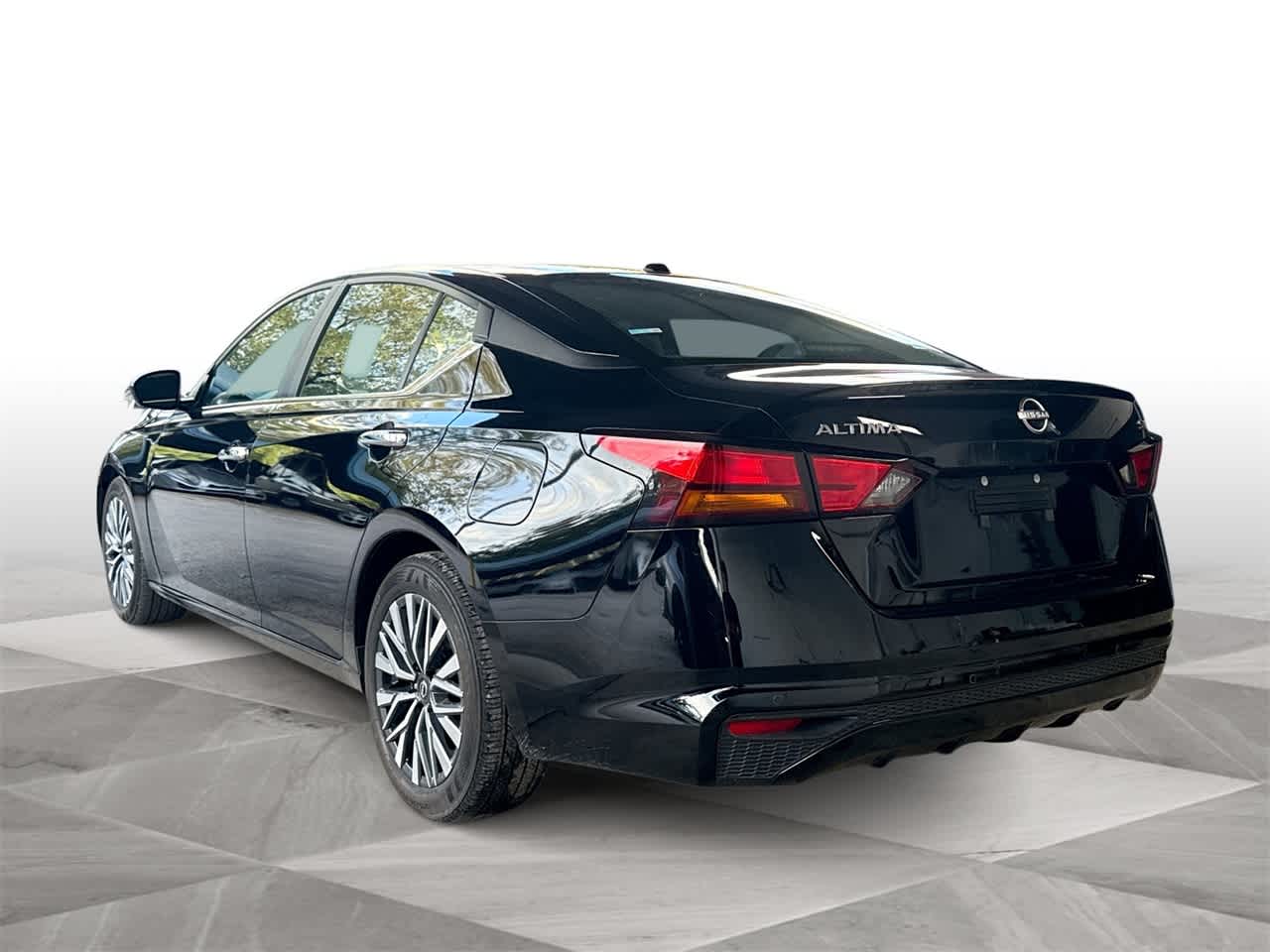 Thumbnail: 2024 Nissan Altima - 6