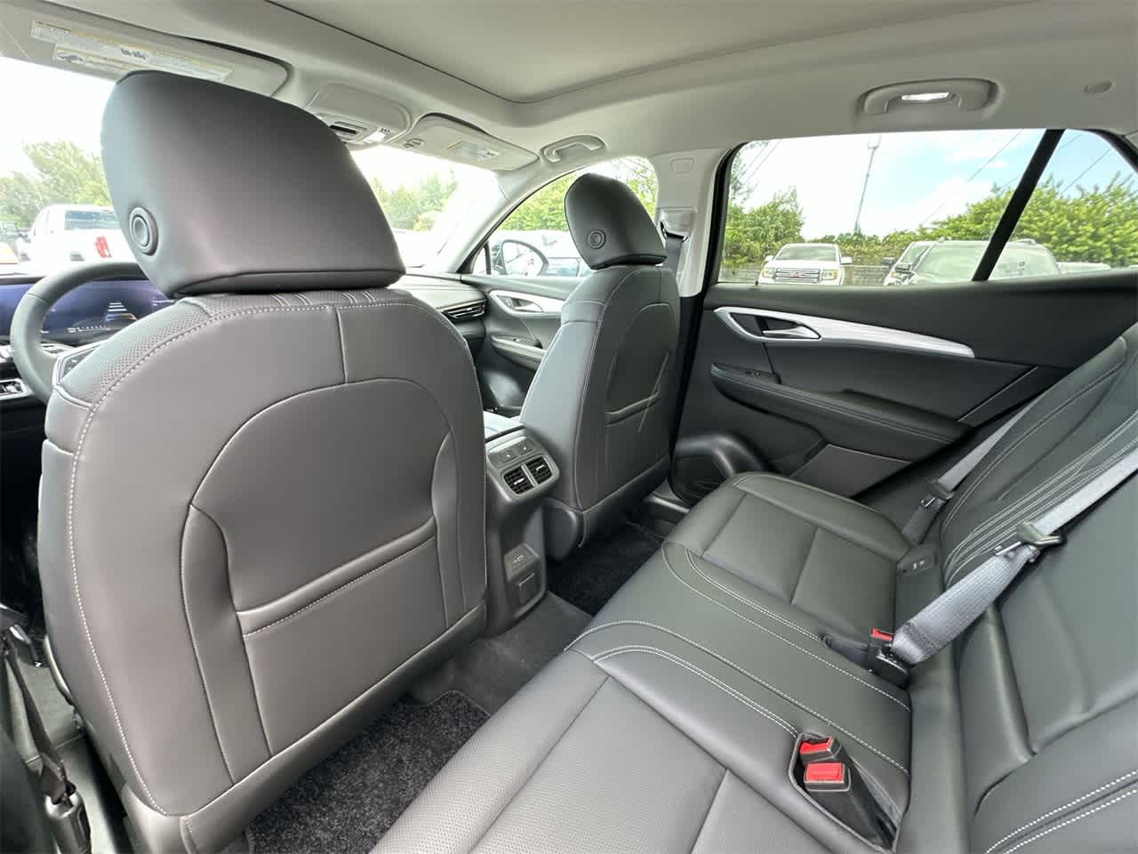 Thumbnail: 2025 Buick Envision - 23