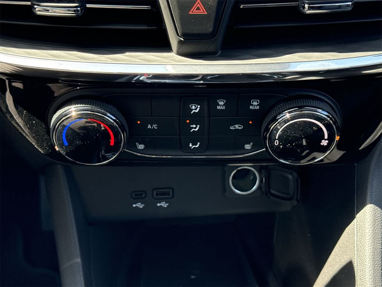 Thumbnail: 2026 Buick Encore GX - 20