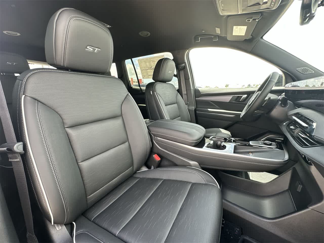 Thumbnail: 2026 Buick Enclave - 27