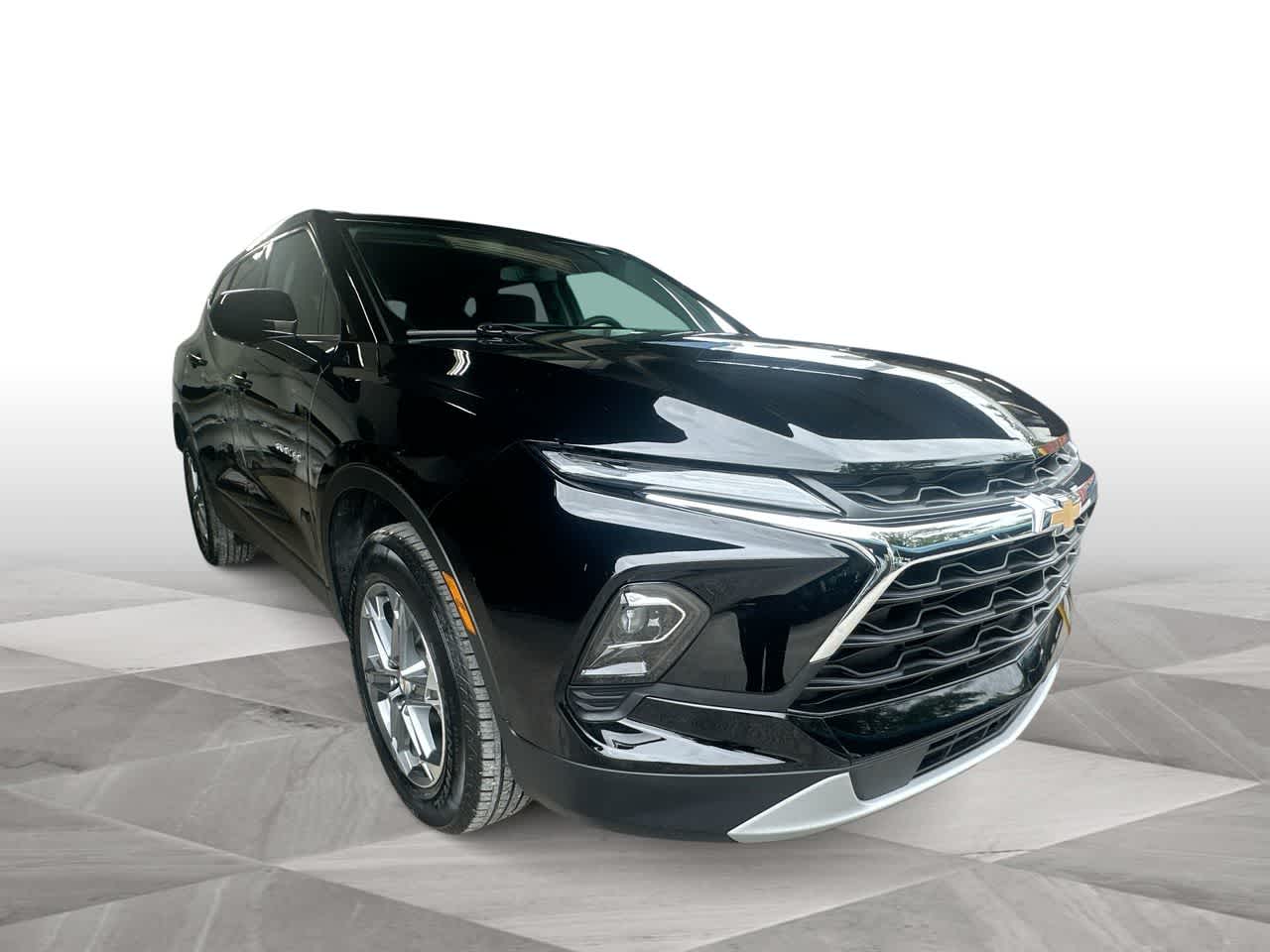 Thumbnail: 2025 Chevrolet Blazer - 2