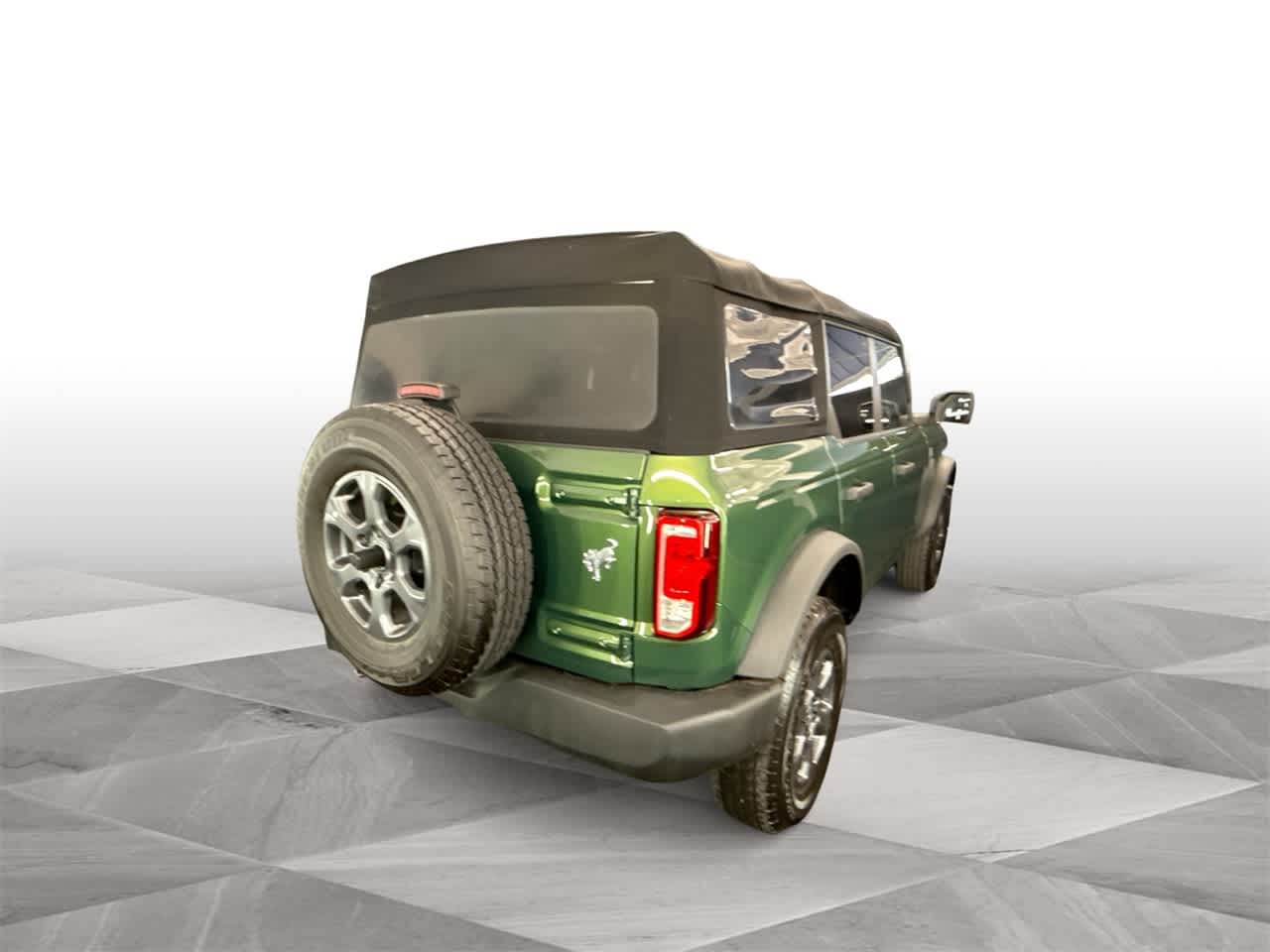 Thumbnail: 2022 Ford Bronco - 8