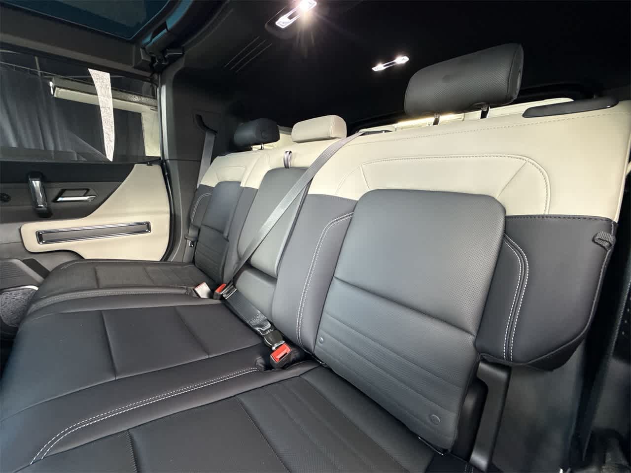 Thumbnail: 2026 GMC Hummer EV - 22