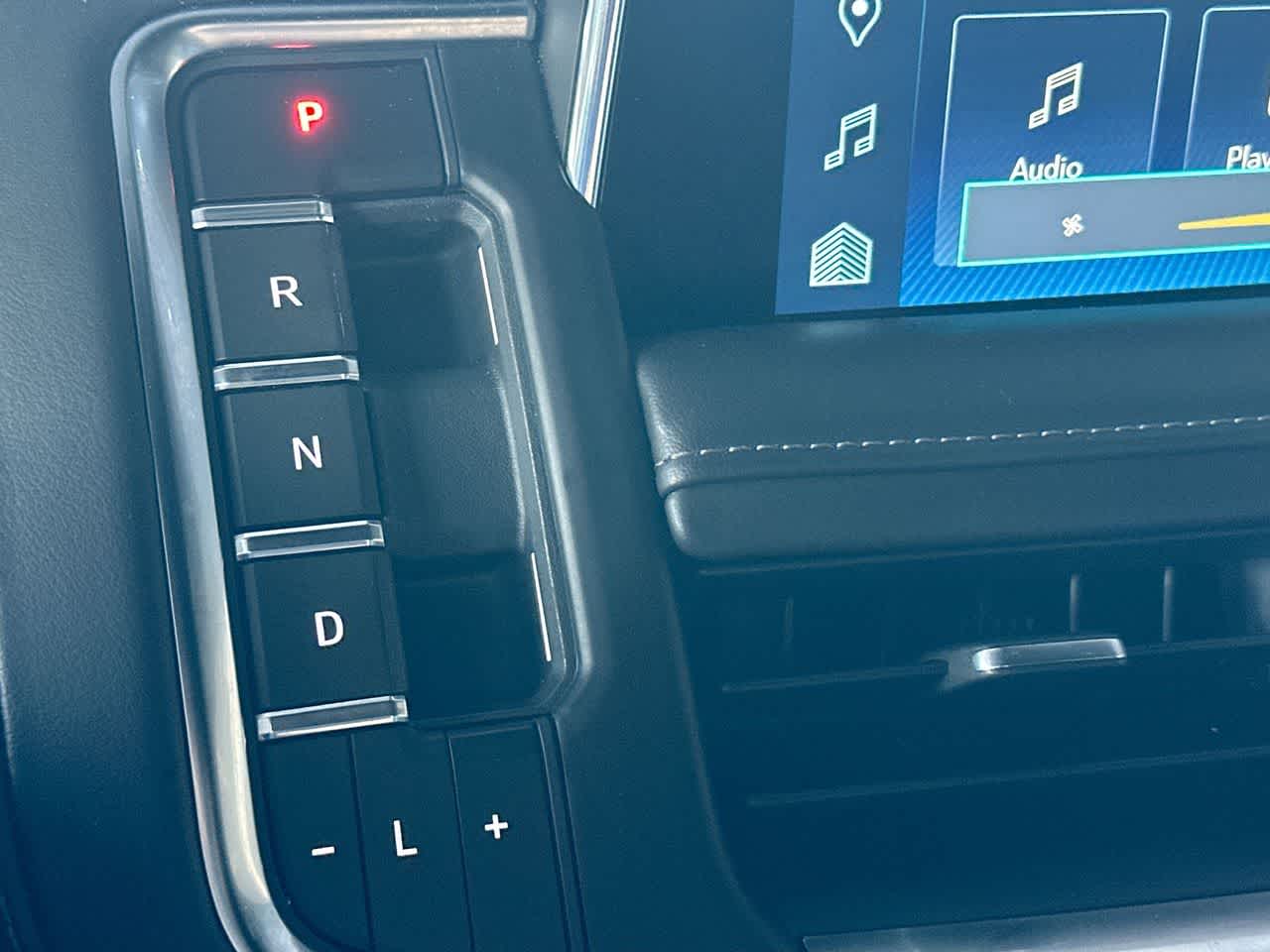 Thumbnail: 2023 Chevrolet Tahoe - 21