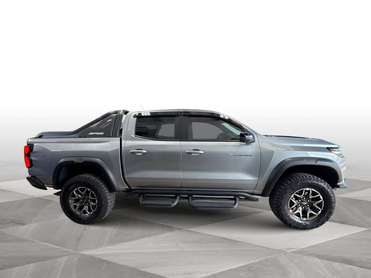 Thumbnail: 2024 Chevrolet Colorado - 9