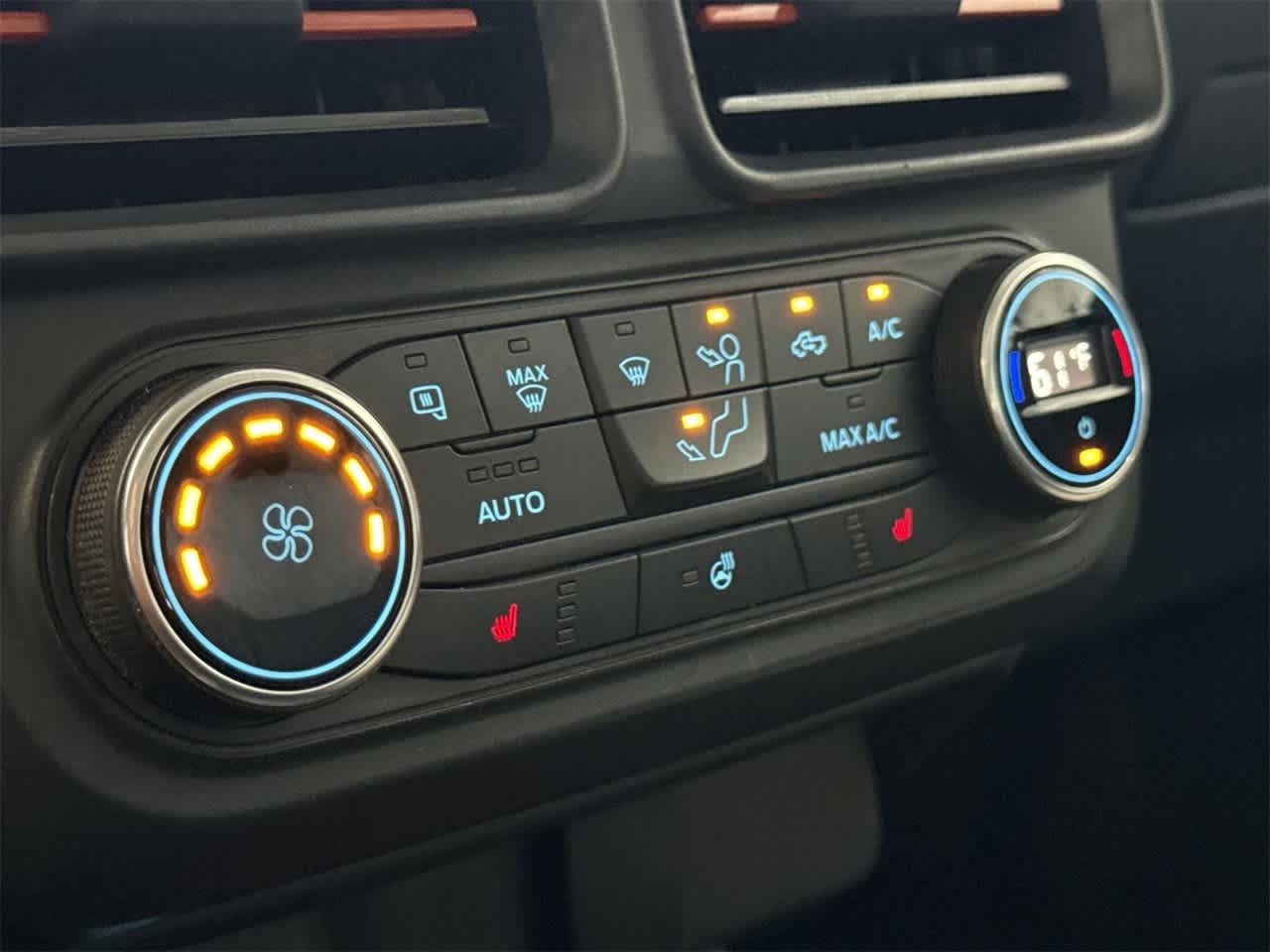 Thumbnail: 2022 Ford Maverick - 20