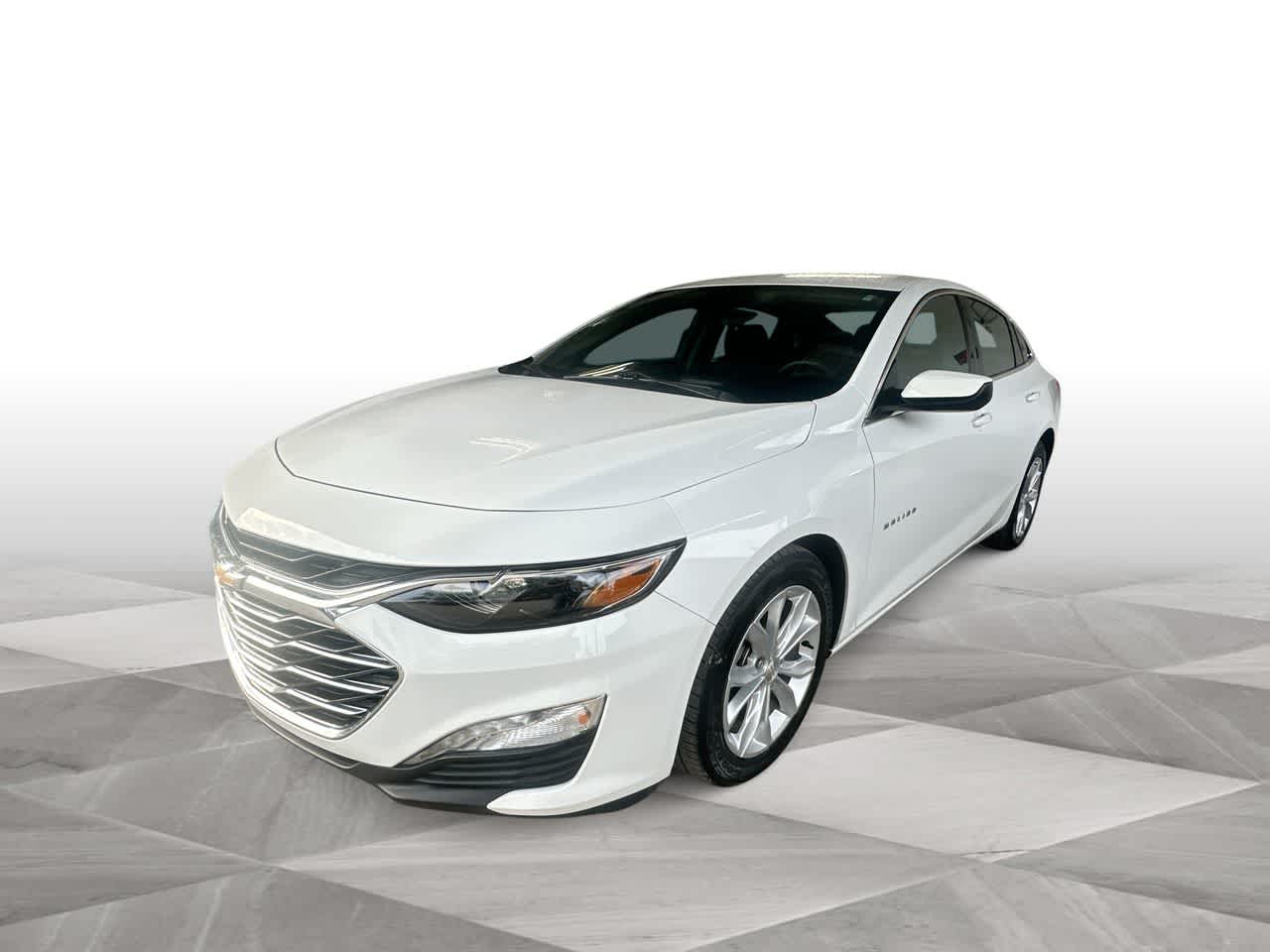 Thumbnail: 2025 Chevrolet Malibu - 4