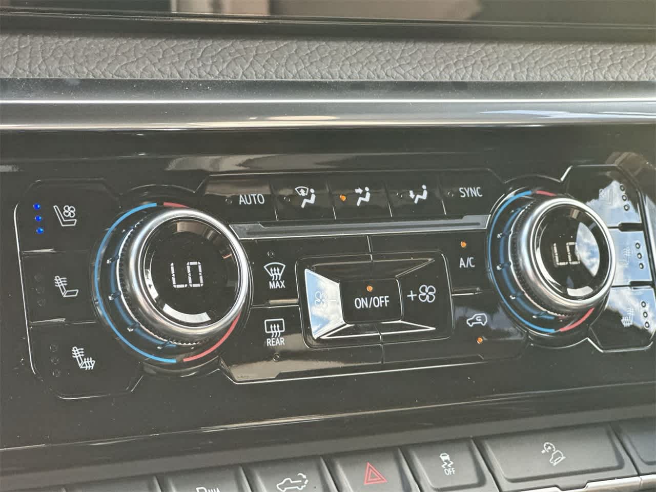 Thumbnail: 2026 GMC Sierra 2500 - 20