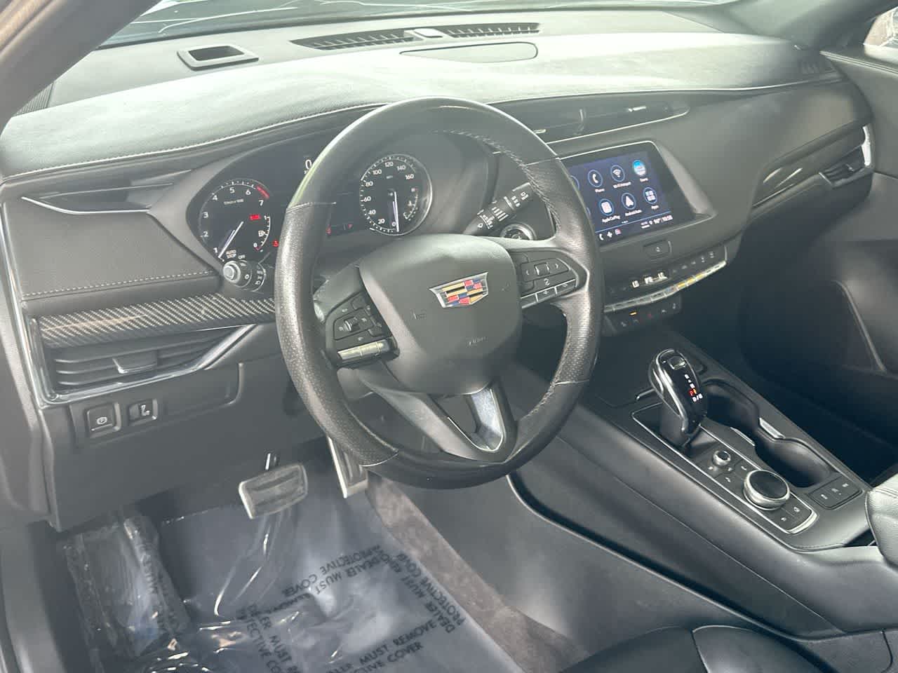 Thumbnail: 2023 Cadillac XT4 - 13
