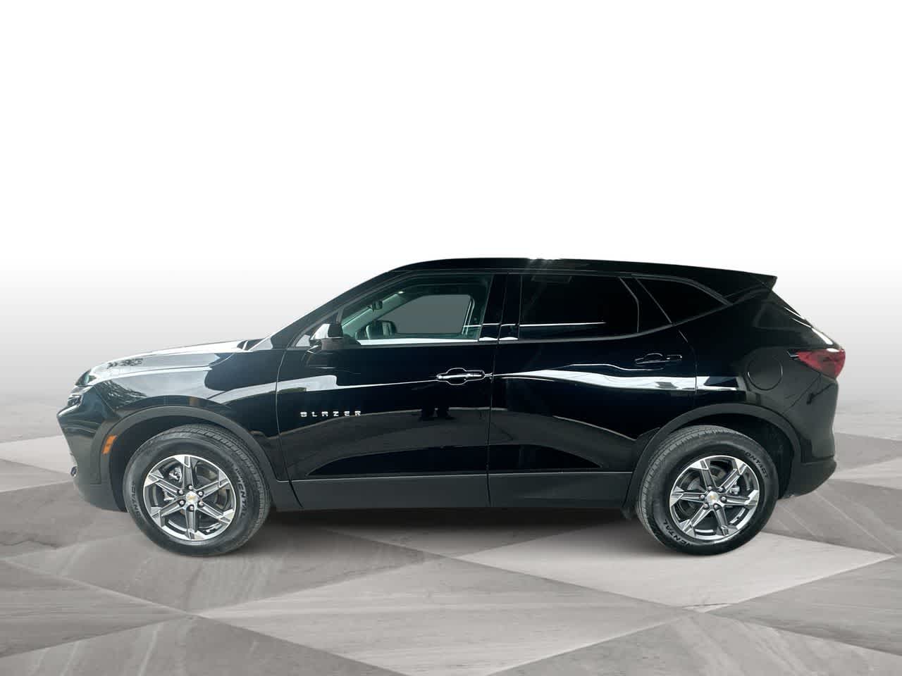 Thumbnail: 2025 Chevrolet Blazer - 5