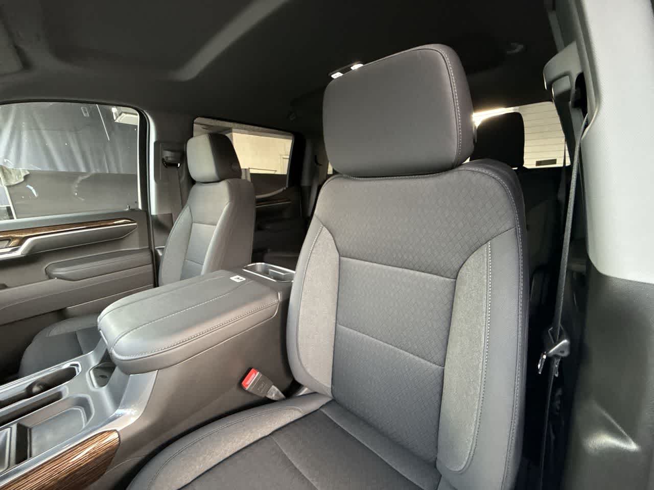 Thumbnail: 2026 GMC Sierra 1500 - 14