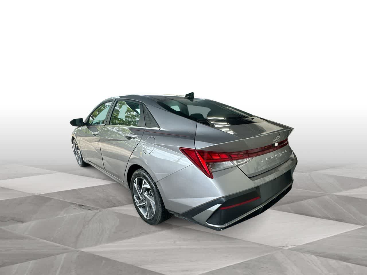 Thumbnail: 2025 Hyundai Elantra - 6