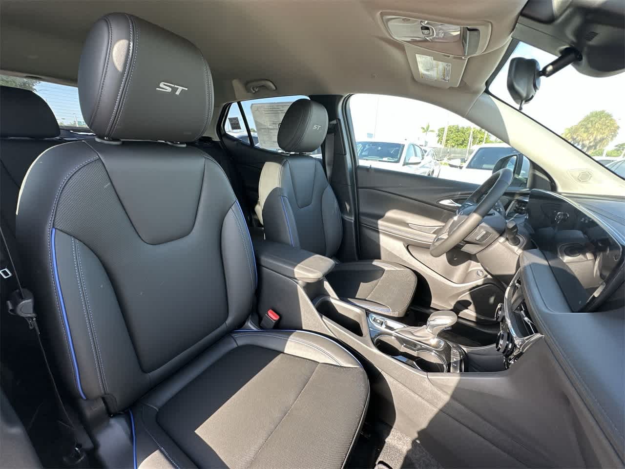 Thumbnail: 2026 Buick Encore GX - 27