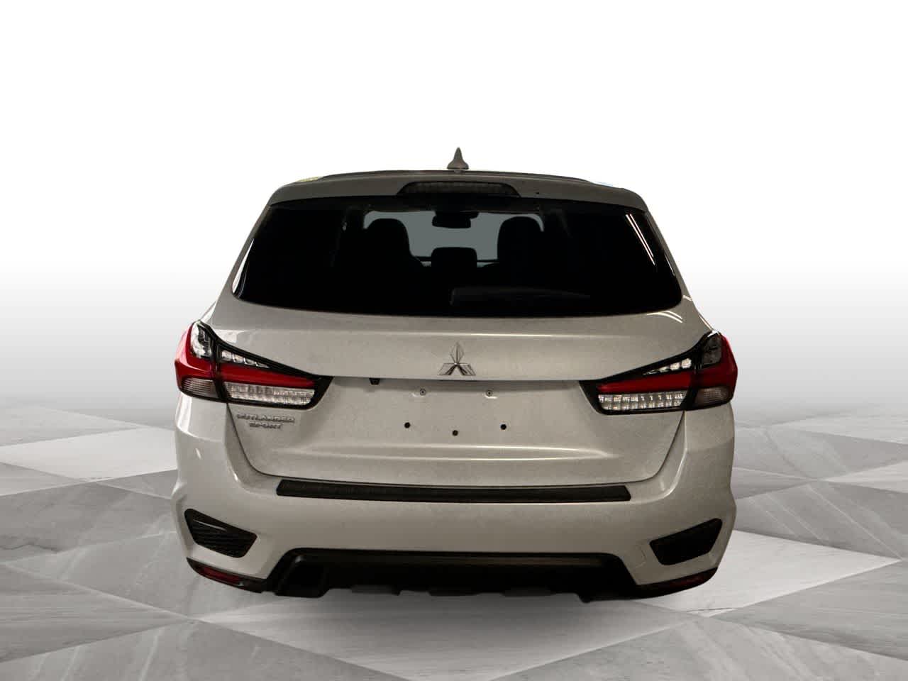 Thumbnail: 2025 Mitsubishi Outlander Sport - 7