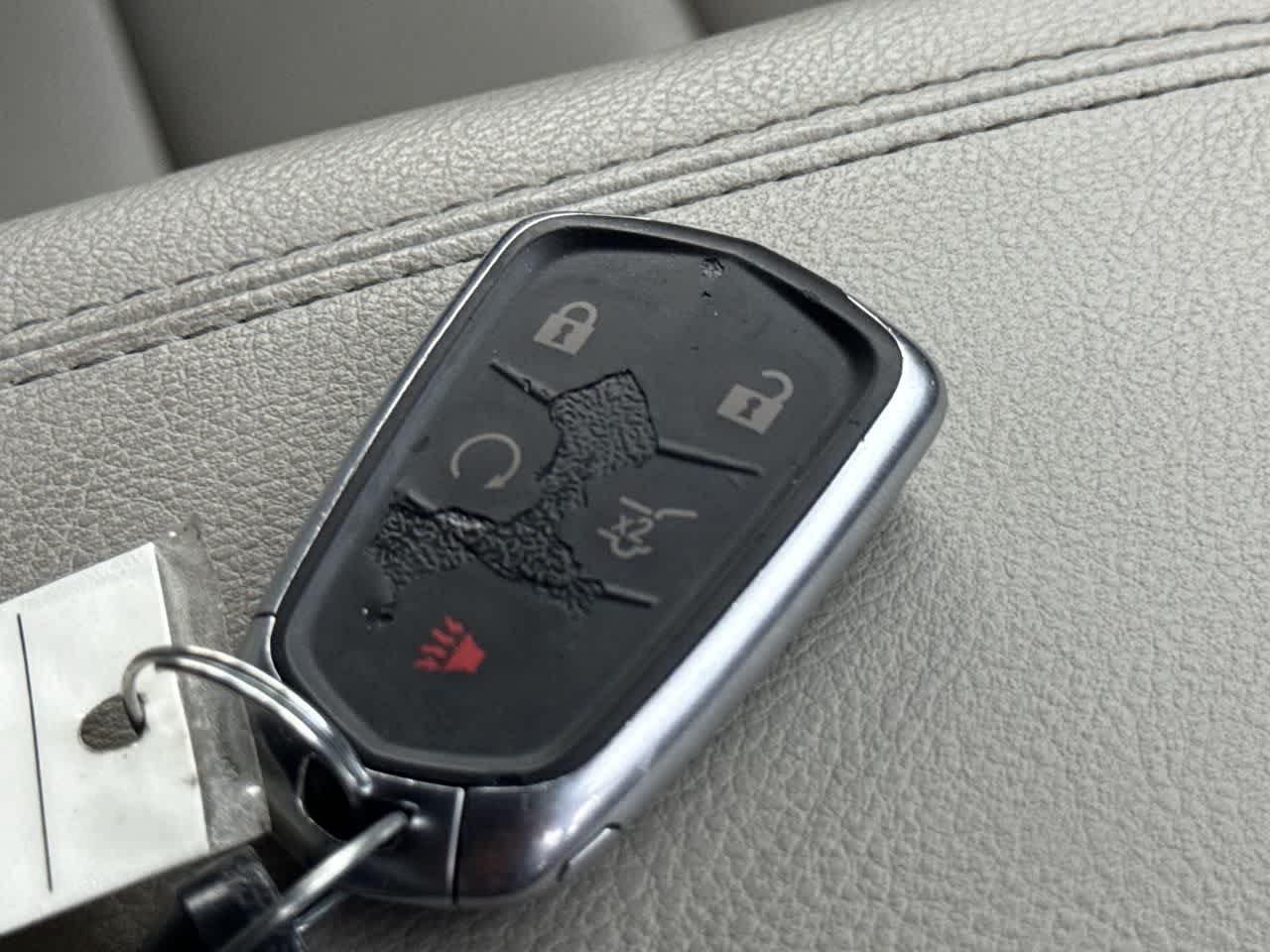 Thumbnail: 2023 Cadillac XT4 - 28