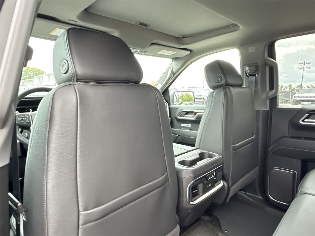 Thumbnail: 2026 GMC Sierra 1500 - 23