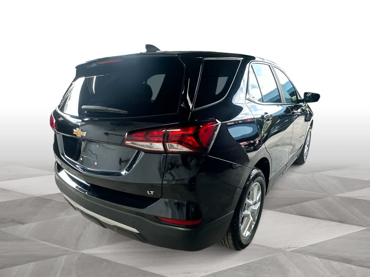 Thumbnail: 2024 Chevrolet Equinox - 8
