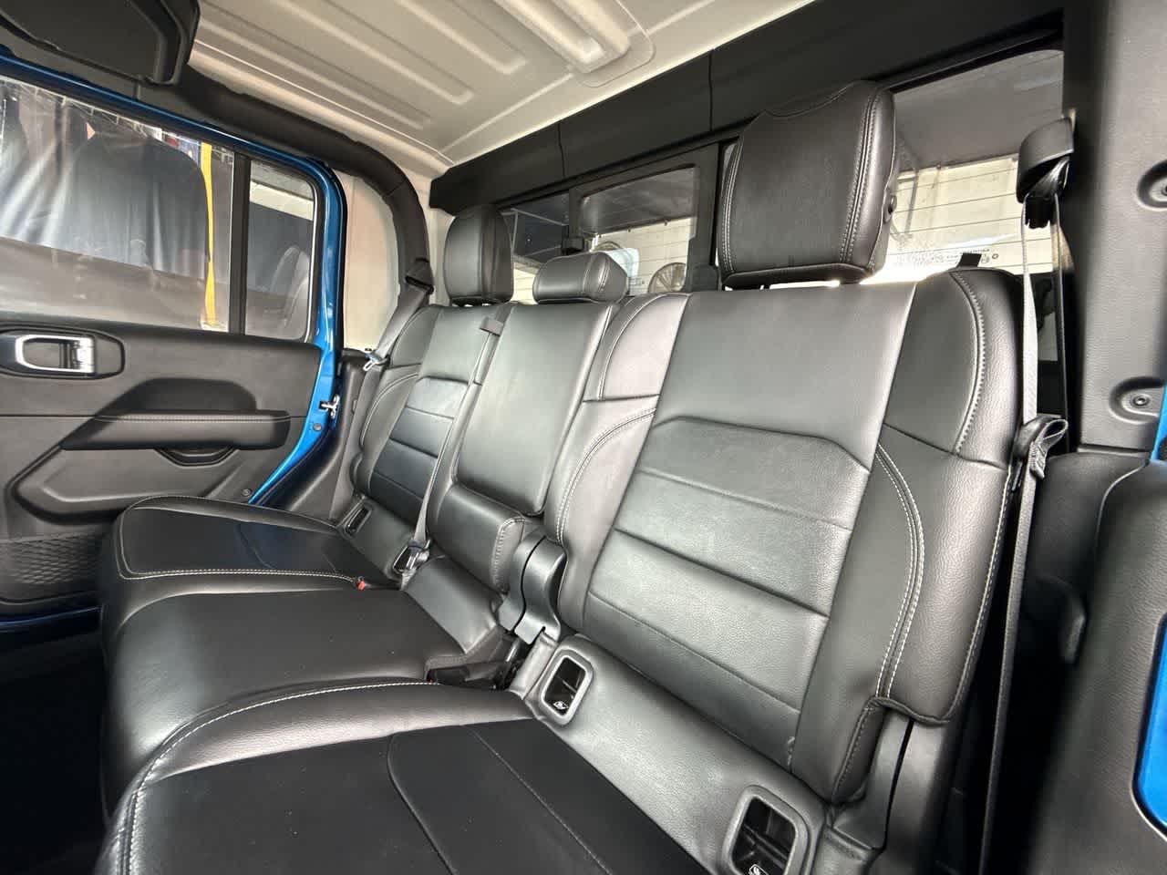 Thumbnail: 2023 Jeep Gladiator - 22