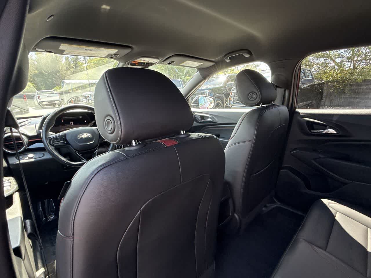 Thumbnail: 2025 Chevrolet Trax - 23