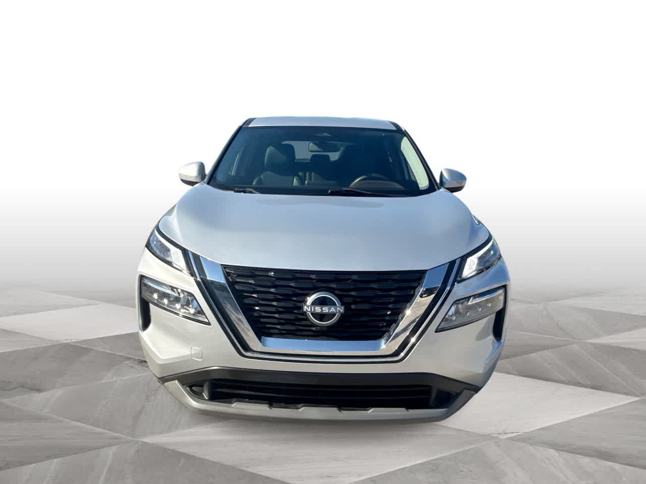 Thumbnail: 2023 Nissan Rogue - 3