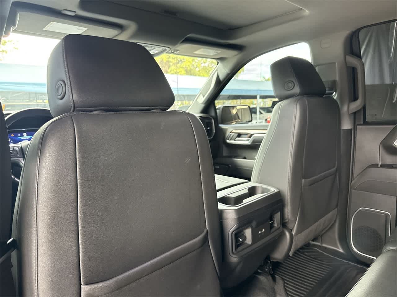 Thumbnail: 2023 Chevrolet Silverado 1500 - 23