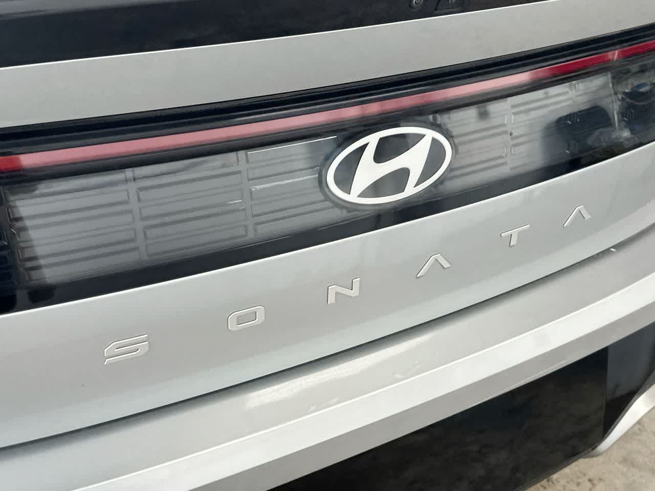Thumbnail: 2025 Hyundai Sonata - 10