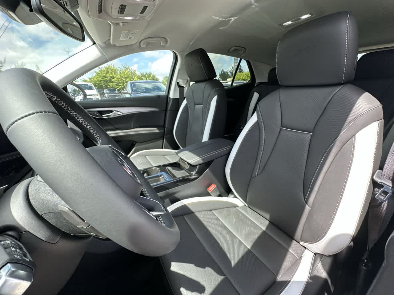 Thumbnail: 2025 Buick Envision - 8