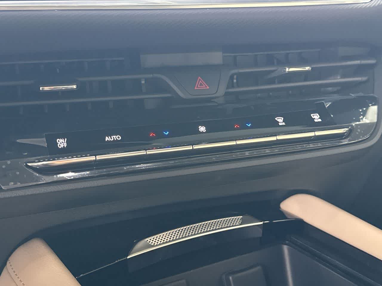 Thumbnail: 2025 Buick Envision - 20