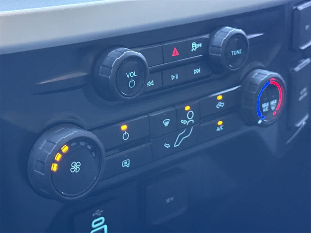 Thumbnail: 2025 Ford F-250 - 20