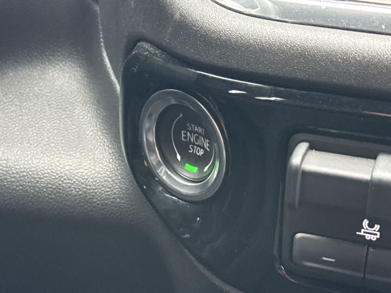 Thumbnail: 2023 Chevrolet Silverado 1500 - 17