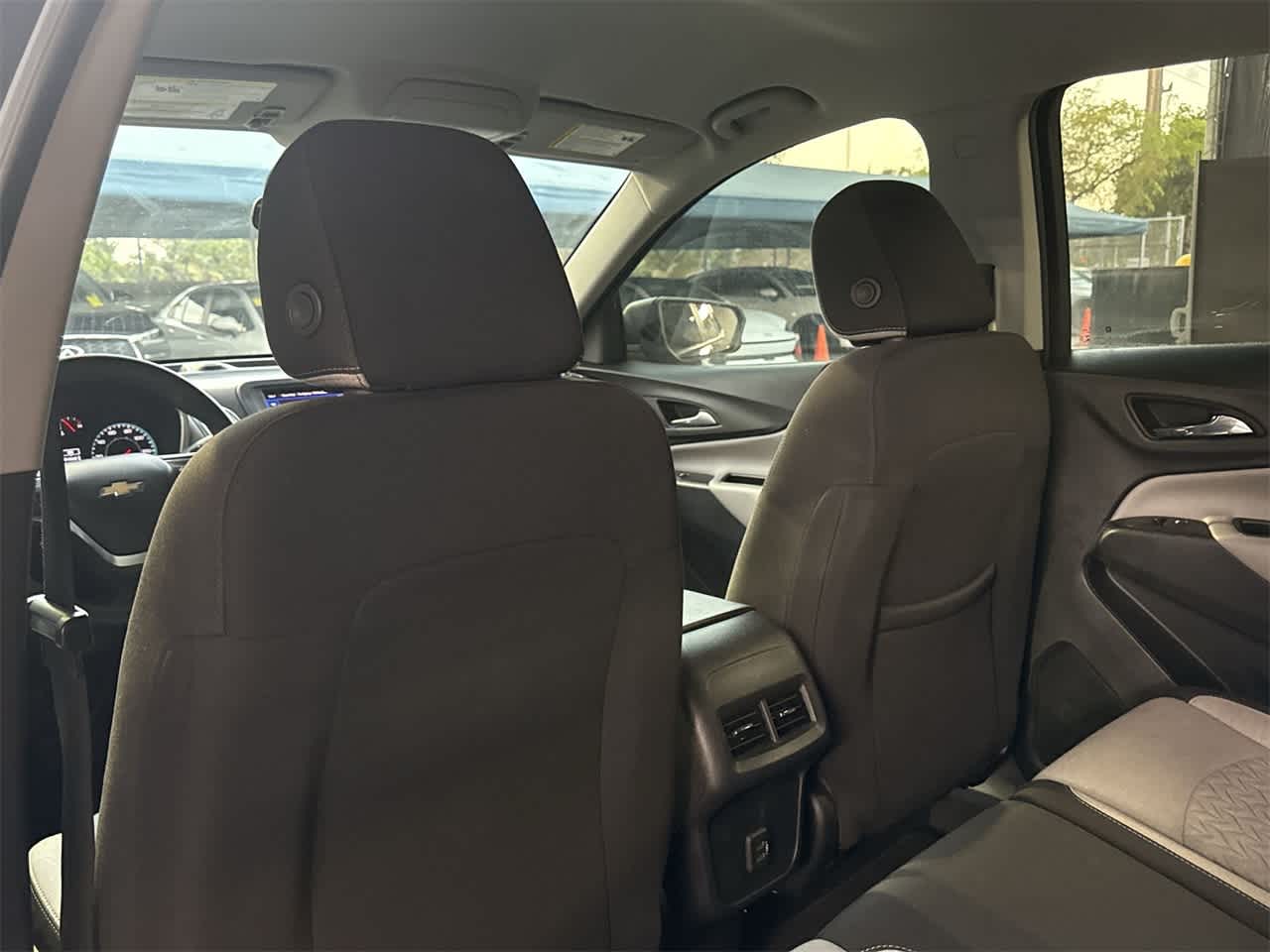 Thumbnail: 2023 Chevrolet Equinox - 23