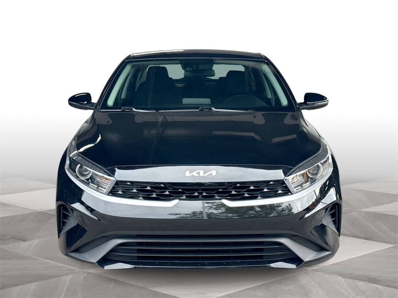 Thumbnail: 2023 Kia Forte - 3