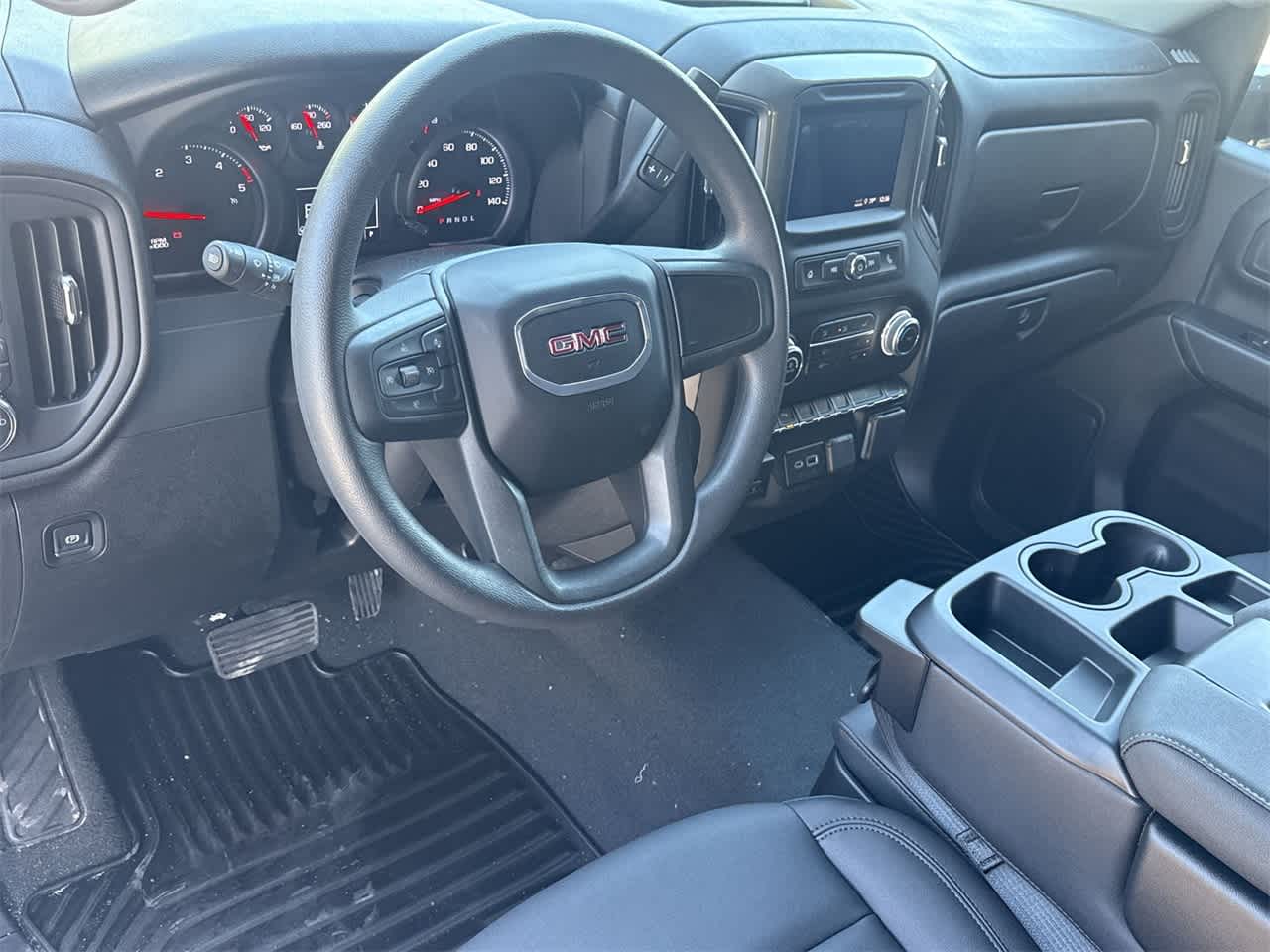 Thumbnail: 2026 GMC Sierra 2500 - 13