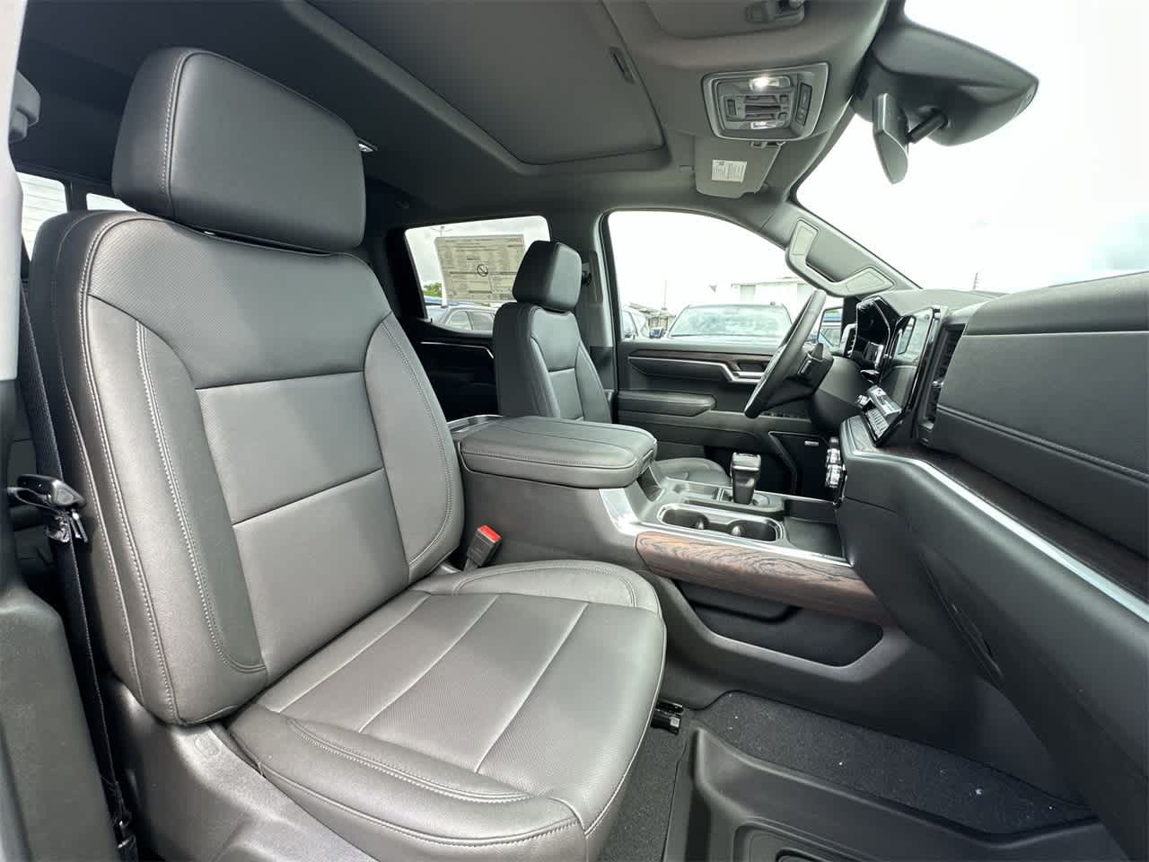 Thumbnail: 2026 GMC Sierra 1500 - 27