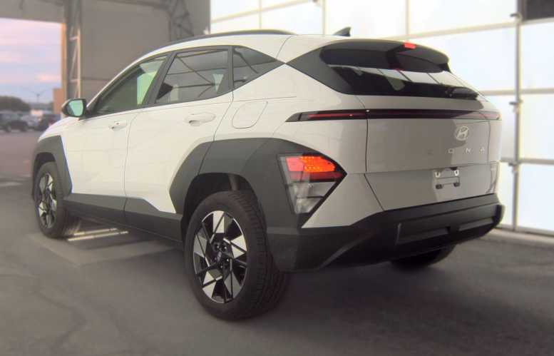 Thumbnail: 2024 Hyundai Kona - 4