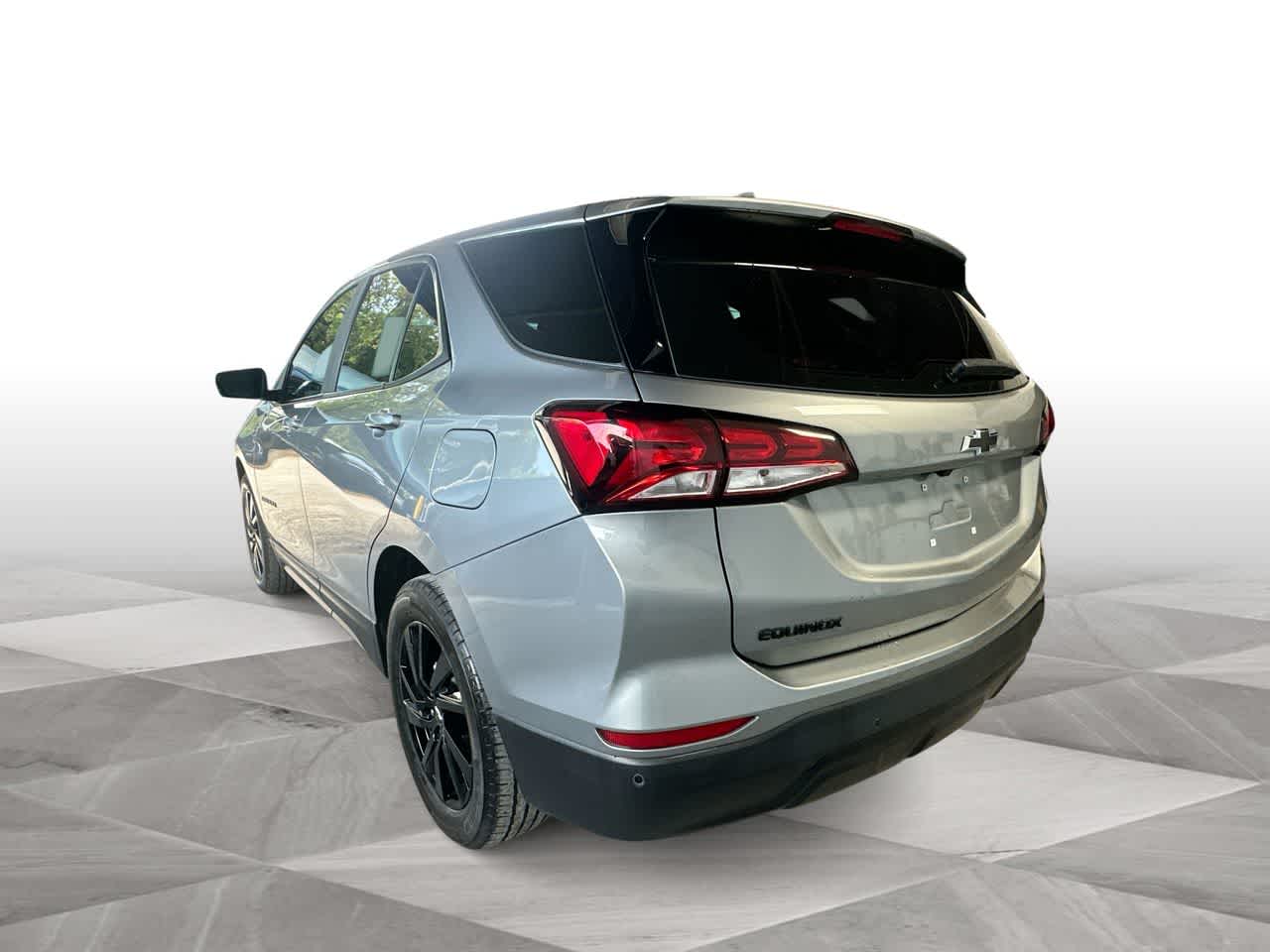 Thumbnail: 2024 Chevrolet Equinox - 6