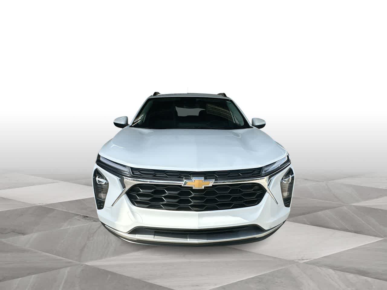 Thumbnail: 2025 Chevrolet Trax - 3
