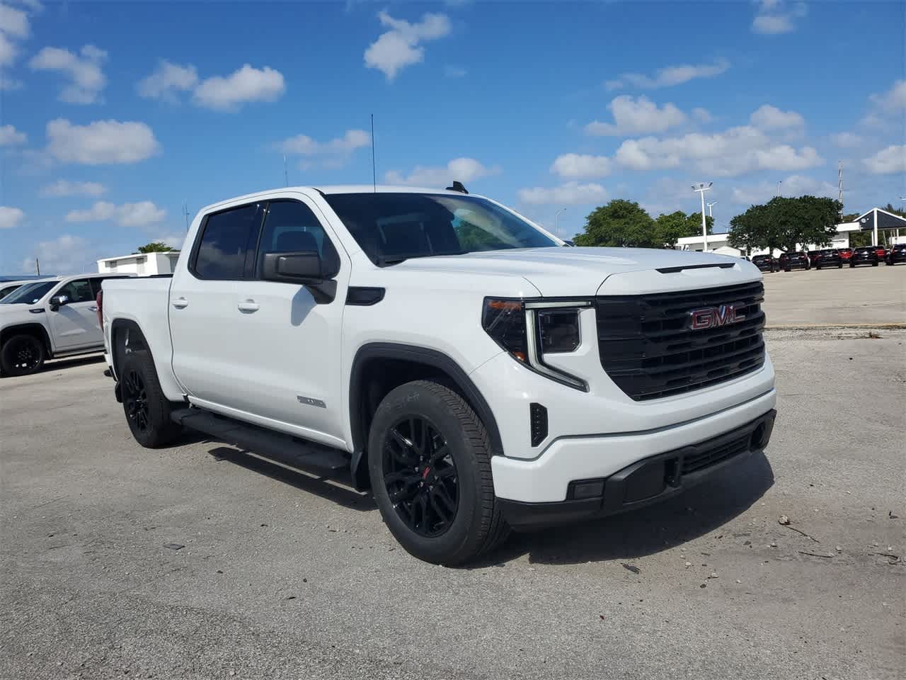 2024 GMC Sierra 1500 Elevation 3