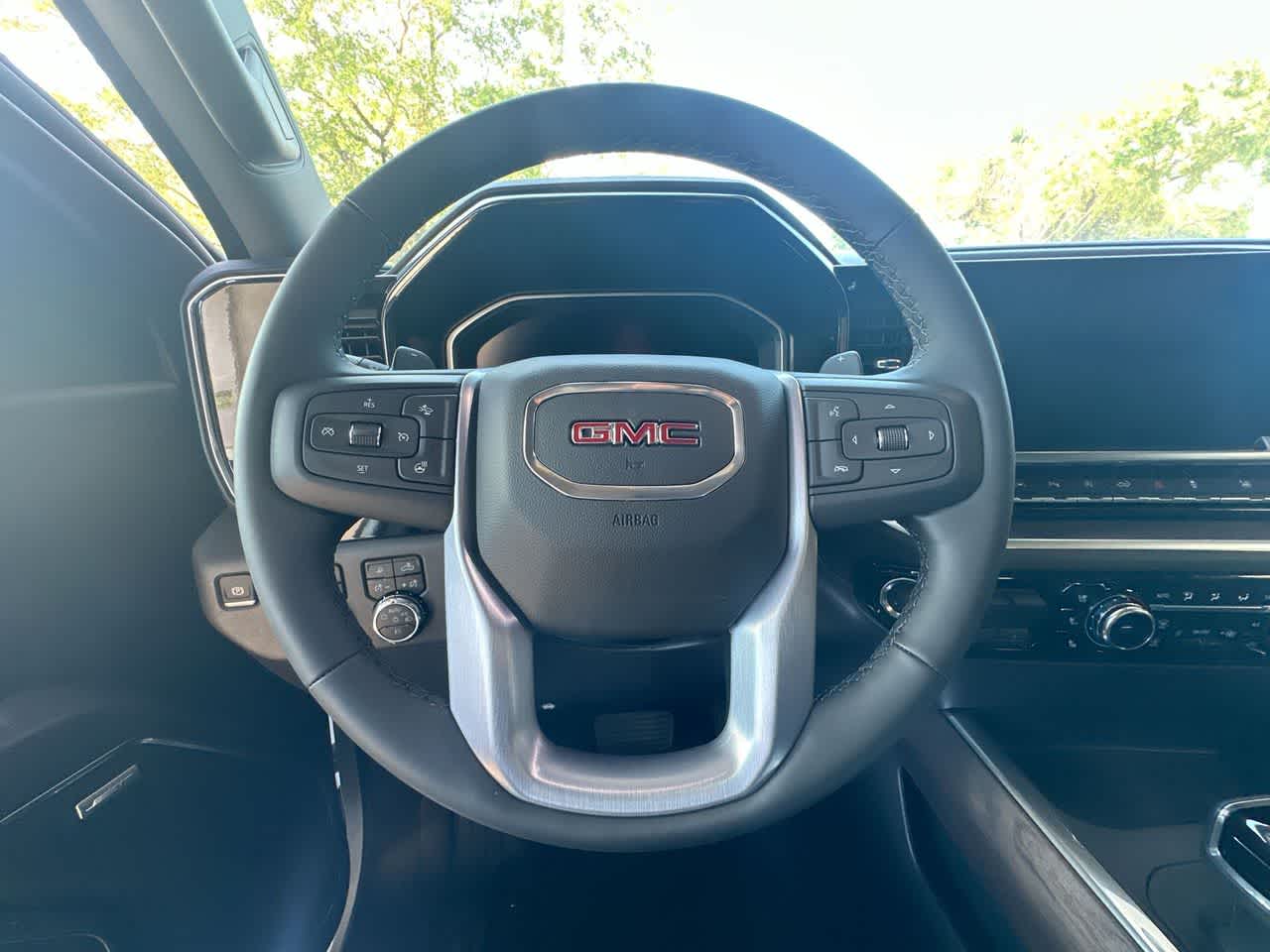 Thumbnail: 2026 GMC Sierra 1500 - 15