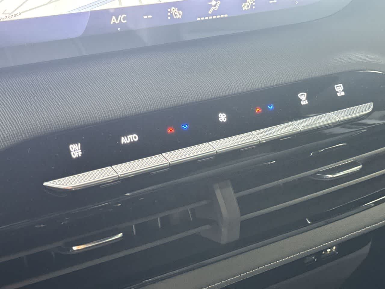 Thumbnail: 2026 Buick Enclave - 20