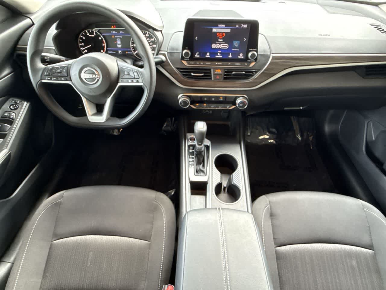 Thumbnail: 2025 Nissan Altima - 24