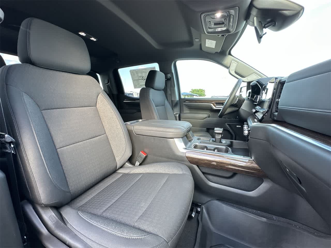 Thumbnail: 2026 GMC Sierra 1500 - 27