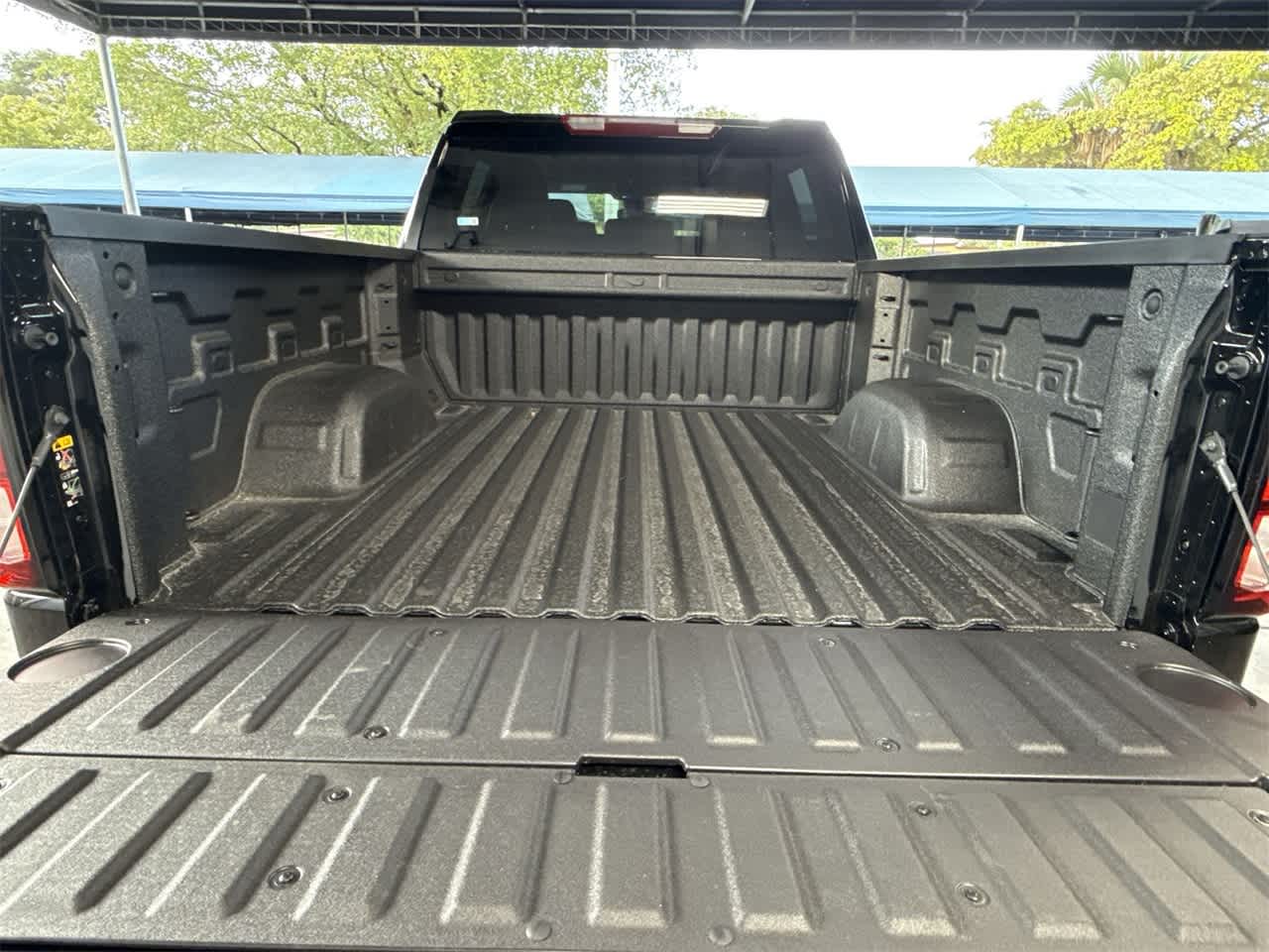 Thumbnail: 2026 GMC Sierra 1500 - 25