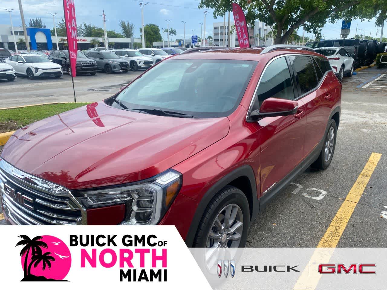 2024 GMC Terrain SLT FWD's photo