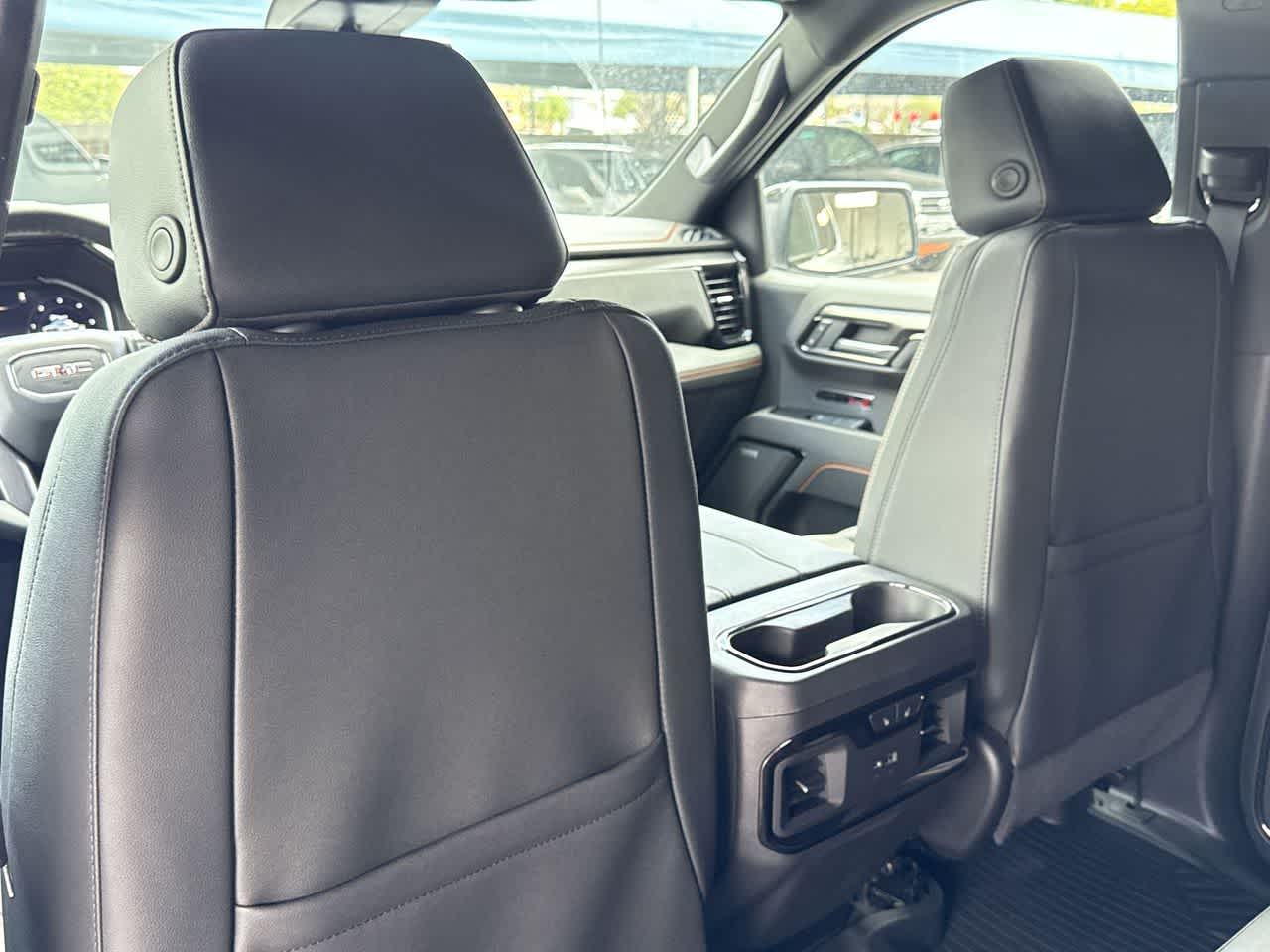 Thumbnail: 2026 GMC Sierra 1500 - 23