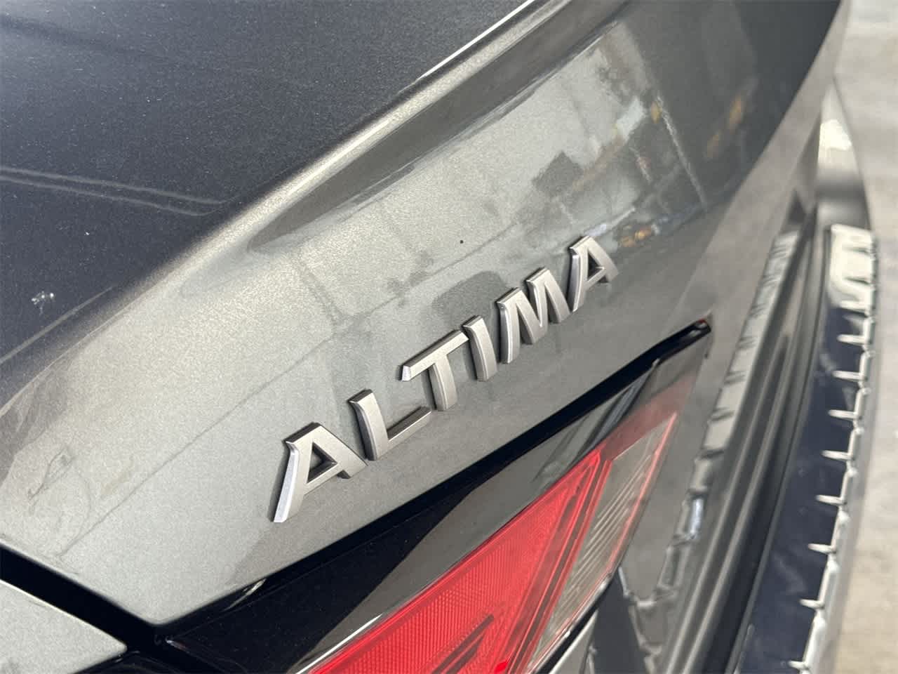 Thumbnail: 2023 Nissan Altima - 10