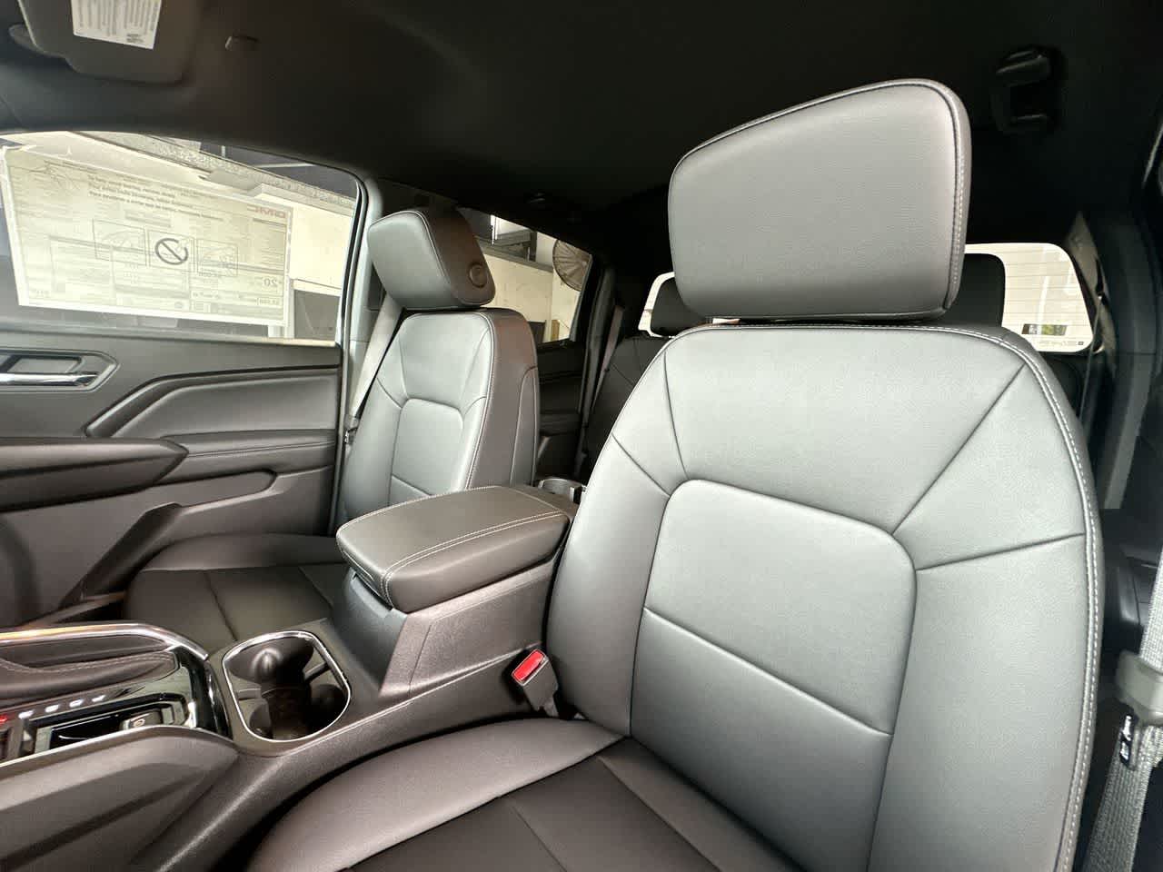 Thumbnail: 2026 GMC Canyon - 14